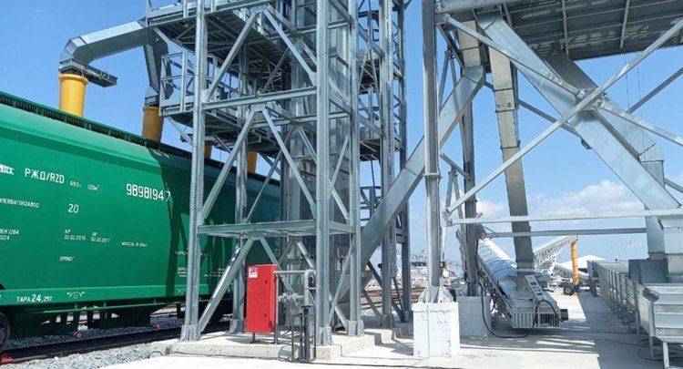 Свияжский международный логистический центр в Татарстане наращивает отгрузки зерна