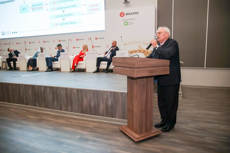 Кадры для АПК: время профессионалов и возможностей – «Щёлково Агрохим» инвестирует в будущее сельского хозяйства