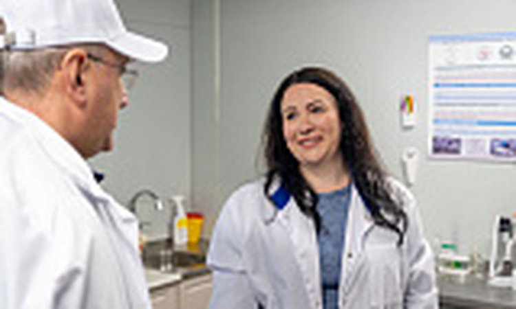 В Калужской области запускают первый в России генетический центр по племенному разведению МРС - фото