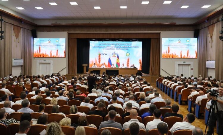 Кубанские аграрии получат топливо напрямую от производителей без посредников во время жатвы 2026