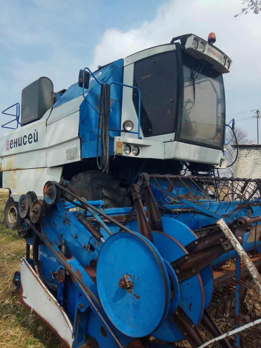 Купить Комбайн Зерноуборочный Енисей Бу На Авито