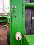 Пресс-подборщики John Deere 550 - фото