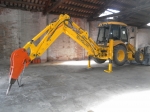 Погрузчики-экскаваторы New Holland LB 110 - фото