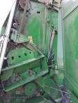 Пресс-подборщики John Deere 592 - фото