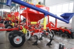 Посевные комплексы Прочее... Агратор Agrator-5400 Пневматический посевной комплекс - фото