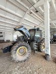 Трактор New Holland TG 285 - фото