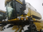 Зерноуборочные комбайны New Holland tc5080 - фото