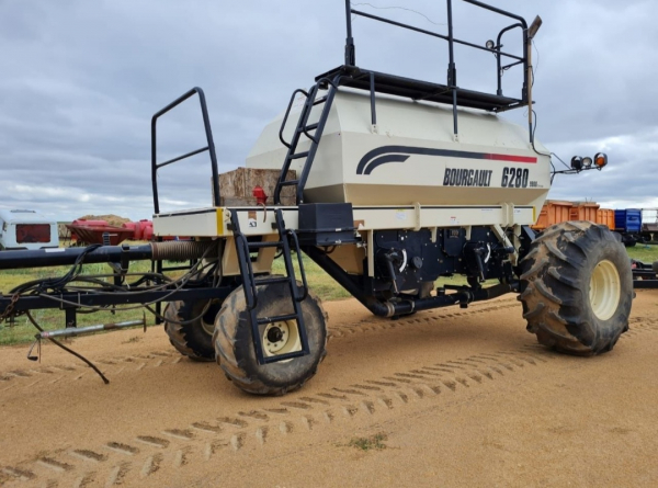 сеялка/ посевной комплекс bourgault борго 8810 : Челябинская область ...