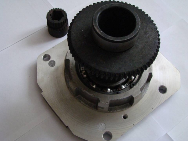 1783750 ford привод