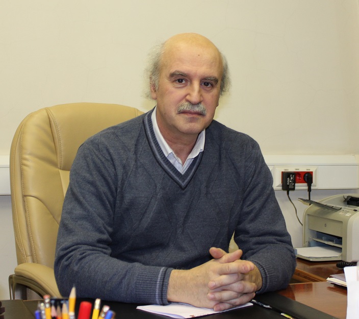 Олег Мироненко
