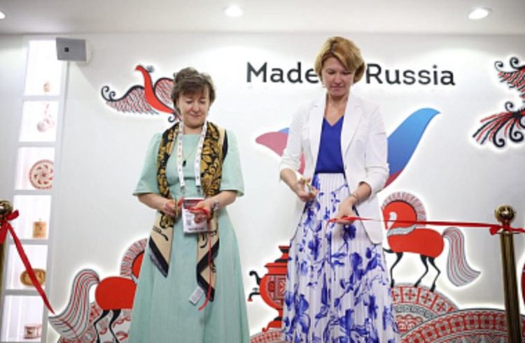 Оксана Лут в Дубае открыла российскую экспозицию на Gulfood 2025