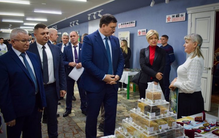 ФНЦ агроэкологии РАН помогает аграриям подготовиться к весенней полевой кампании 