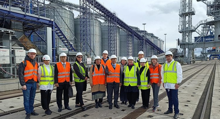 Лаос заинтересован в поставках зерновой продукции из России