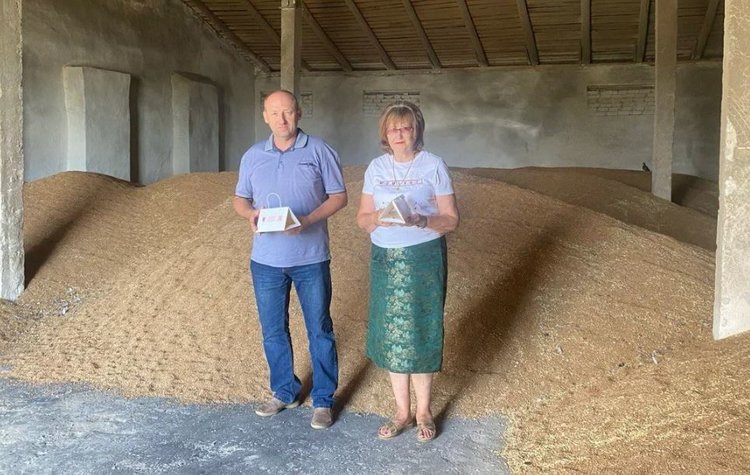 В зернохранилищах ЛНР идет установка феромонных ловушек