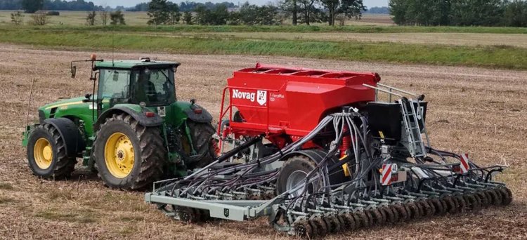 Сеялку для прямого посева снабдили инструментом против полевых мышей