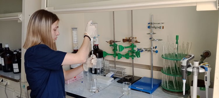 Недостаток протеина в стартовых кормах для лосося приводит к дополнительным расходам рыбоводов