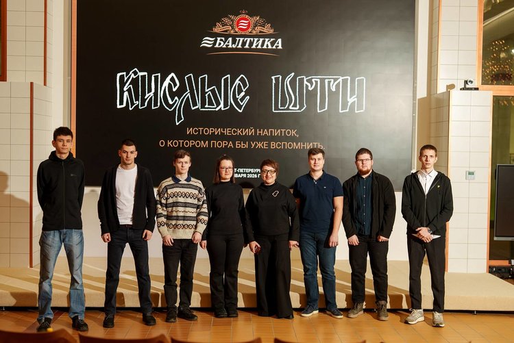 Кислые шти торжественно сварили в честь старинного русского солодового напитка - фото