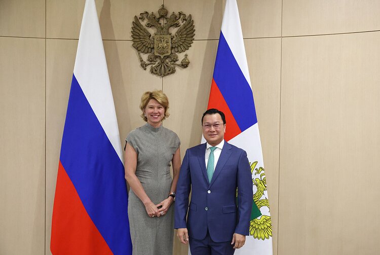 Россия готова поставлять Камбодже больше пшеницы и минеральных удобрений - фото