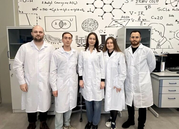 Найден способ надежно обезвредить тяжелые металлы в почве при помощи супер-биоугля - фото