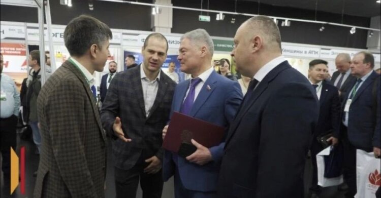 3 млн 900 тысяч гектаров Воронежской области в этом сезоне будут под агрохимической защитой - фото