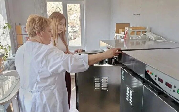 В агрономы я пойду. В Тельмановской лаборатории провели экскурсию для любопытной школьницы