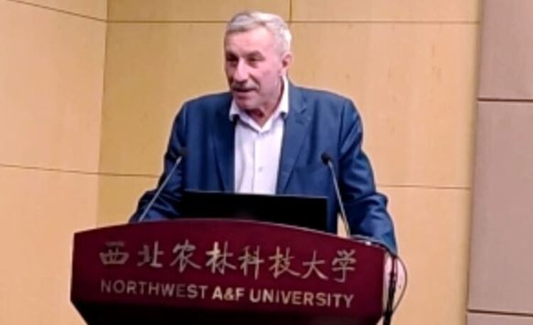 На форуме в Китае обсудили совместную разработку сортов: Омский АНЦ - фото