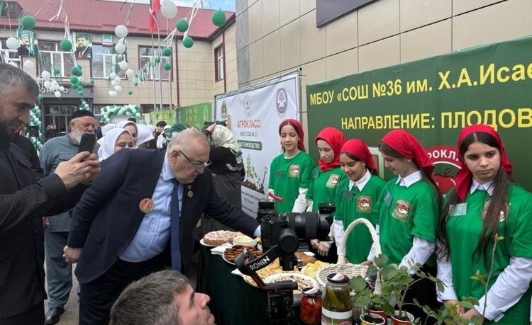 В Грозном состоялся муниципальный слёт агроклассов при участии РосАгрохимслужбы