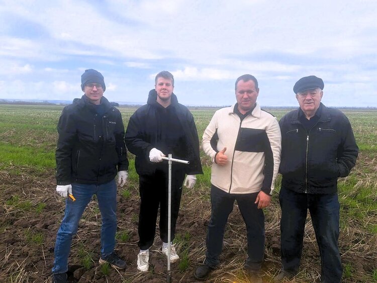 Учёные Вавиловского университета тестируют разные методы обработки почвы на влагосбережение