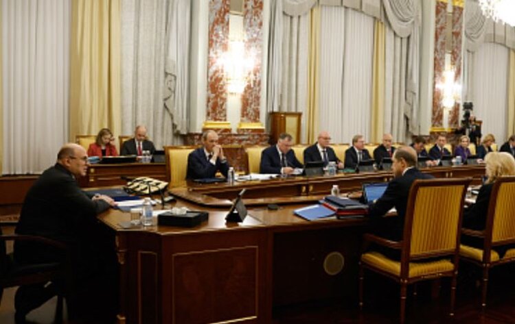 Аномальная погода задержала яровой сев в 2026 году в ряде регионов - фото