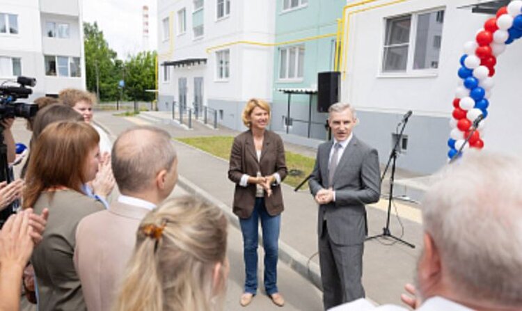 Успехи Смоленской области в льноводстве и развитии села отметила глава МСХ