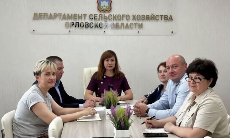 Сколько аграриям Орловской области нужно ГСМ для уборки и сева, подсчитали в региональном МСХ