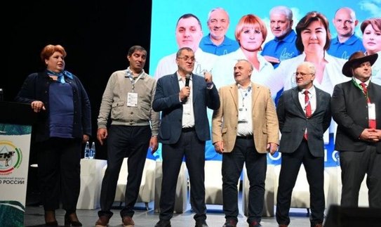 В Екатеринбурге демонстрируют достижения молочной отрасли 68 регионов России