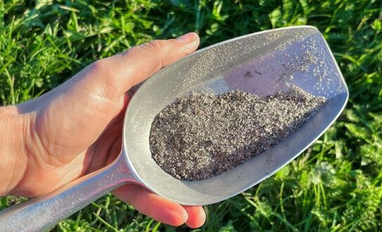 Добыча фосфатов из сточных вод на удобрения стала обязательной в Швейцарии: плюсы струвитного компоста - фото