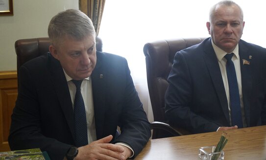 Представители 2 крупнейших сахарных заводов Беларуси встретились с губернатором Брянской области