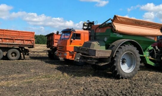 Не только привычным мелиорантом известкуют почву в Курской области