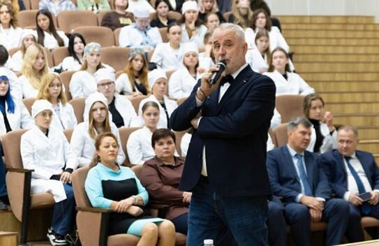 Сергей Середа поговорил со студентами СПбГАУ о перспективах ветеринарной карьеры